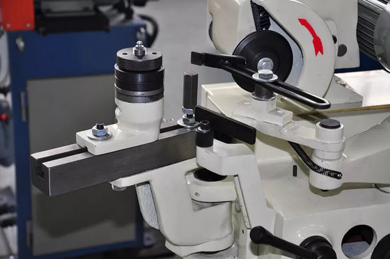 Máquina automática de afiar lâminas de serra de 4200 rpm Máquina de moagem